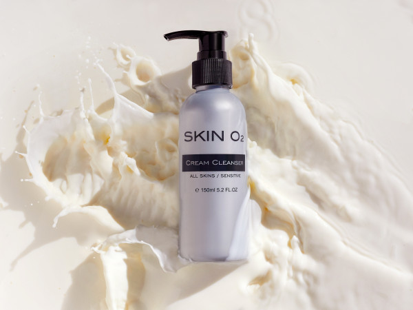 Sữa Rửa Mặt Skin O2 Cream Cleanser-san-pham/skin-o2-cream-cleanser/so2-cream-cleanser-image-product-creambg-043.jpg