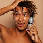 Sữa Rửa Mặt Skin O2 Gel Cleanser-san-pham/skin-o2-gel-cleanser/so2-gel-cleanser-image-product-malemodelholding-043.jpg