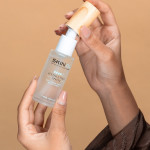 Toner Skin O2 Hydrating Spritz-san-pham/toner-skin-o2-hydrating-spritz/so2-hydrating-spritz-toner-image-product-modelholding-032.jpg